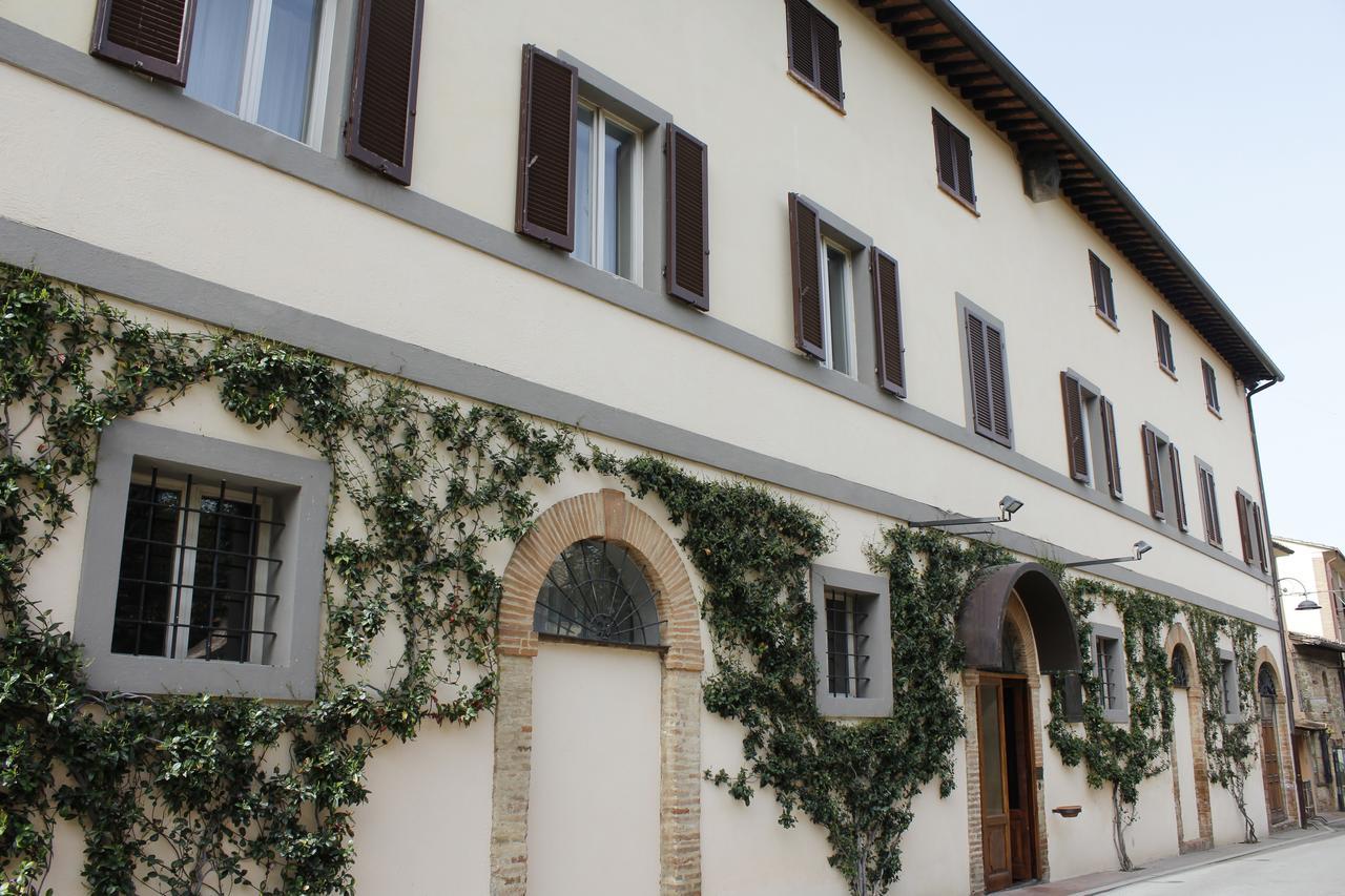 Le Tre Vaselle Resort & Spa Torgiano Bagian luar foto