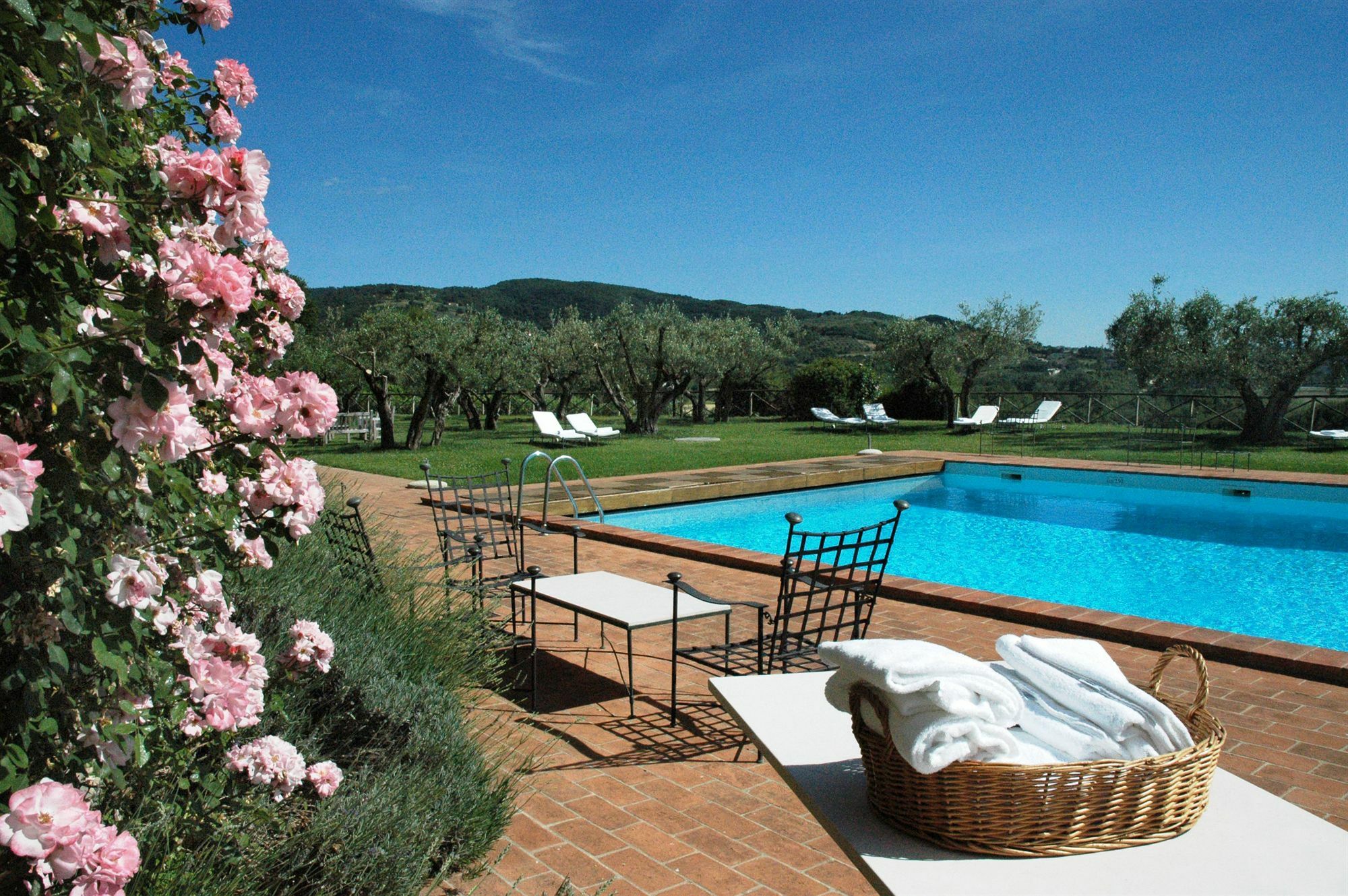 Le Tre Vaselle Resort & Spa Torgiano Bagian luar foto